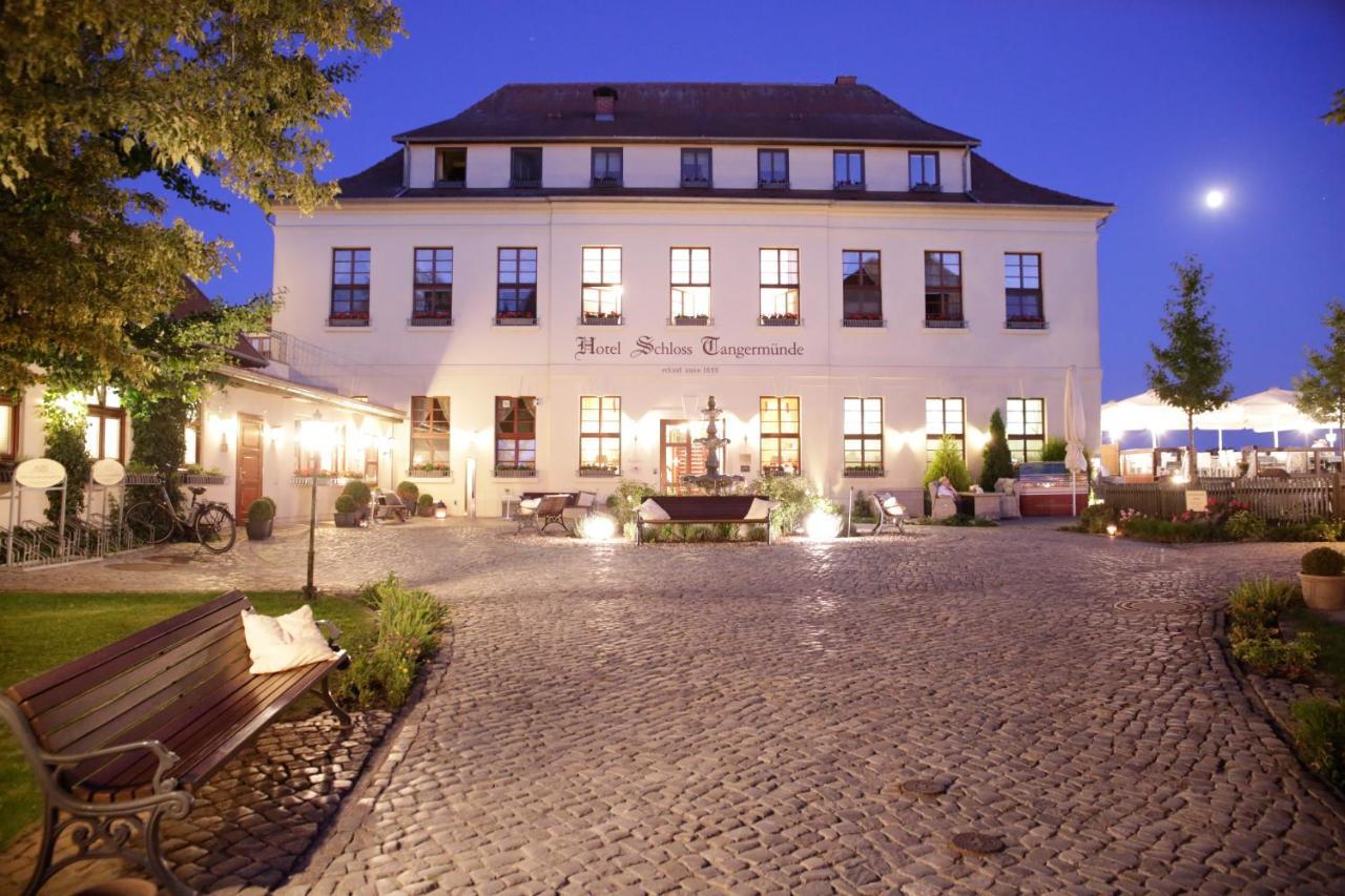 Ringhotel Schloss Tangermuende Exterior photo